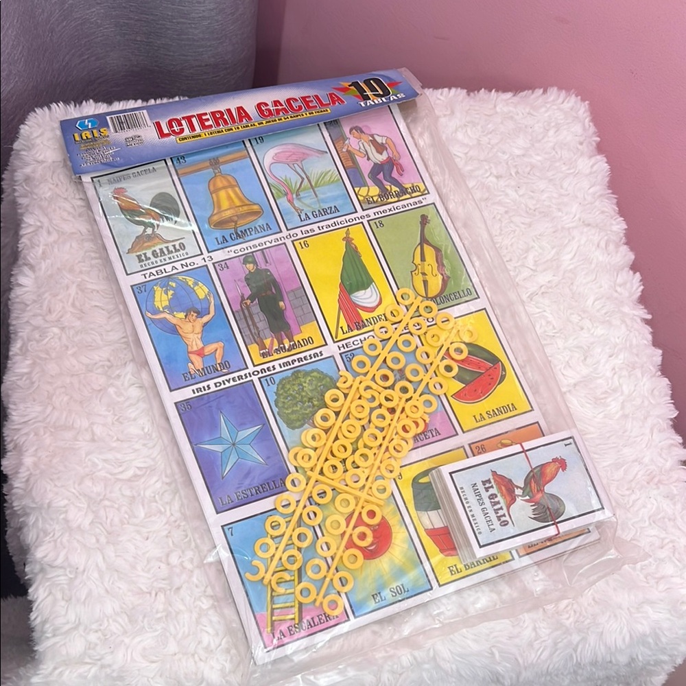 13in Loteria Gacela Game Set with Yellow Markers